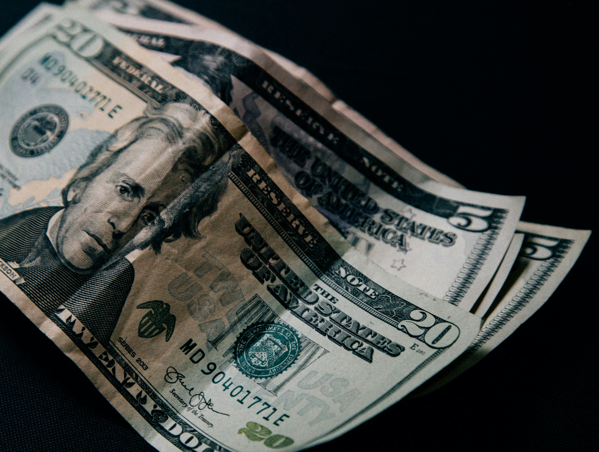 Dollarscheine | Quelle: Unsplash
