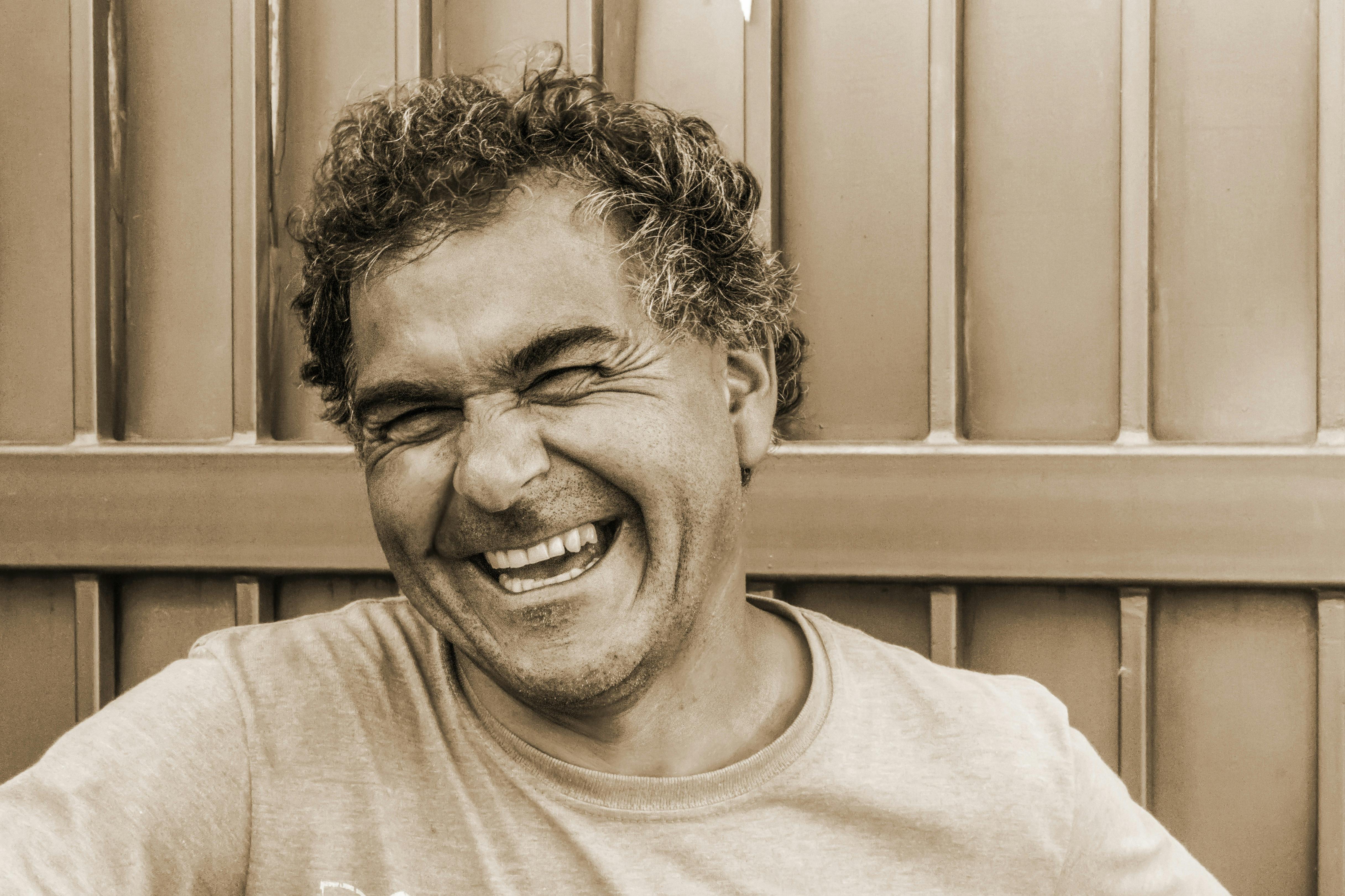 Ein glücklicher Mann | Quelle: Pexels