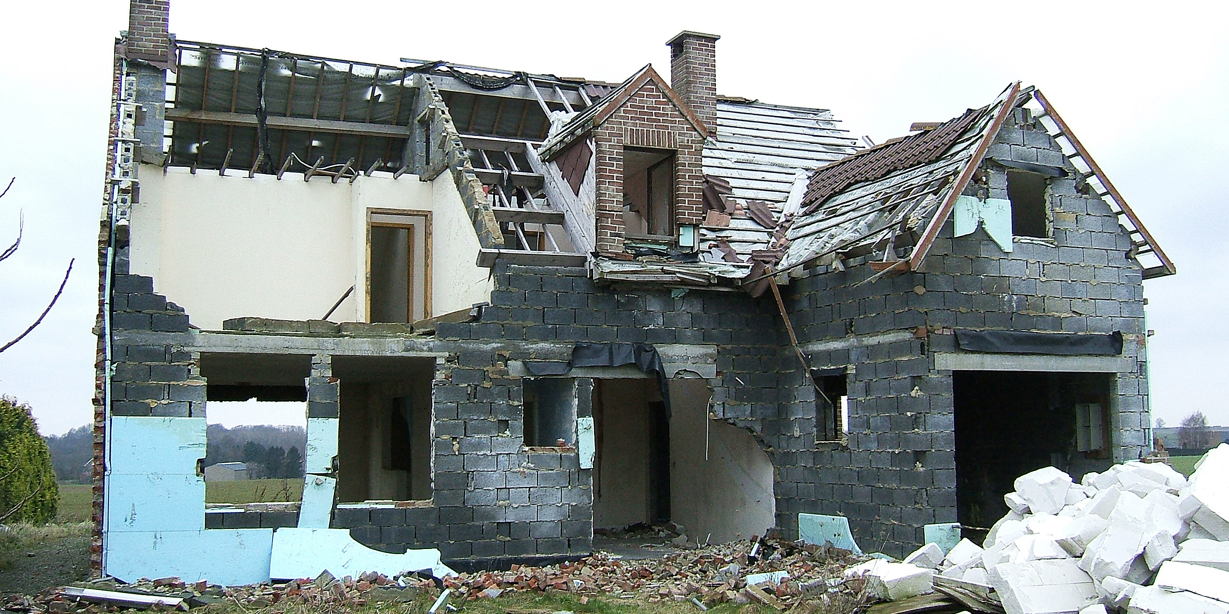 Ein abgerissenes Haus | Quelle: Flickr