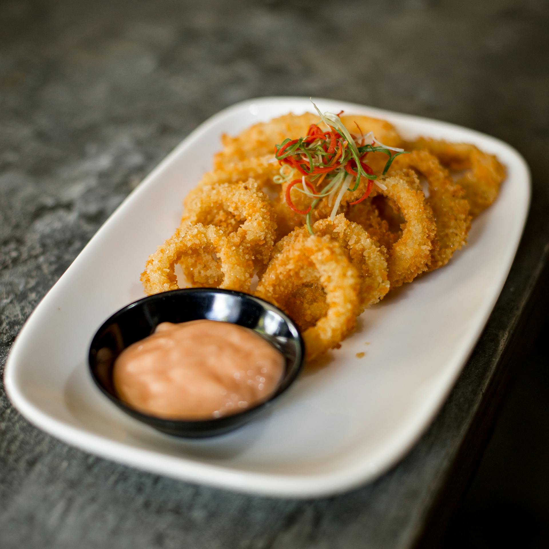 Knusprig gebratene Calamari | Quelle: Pexels