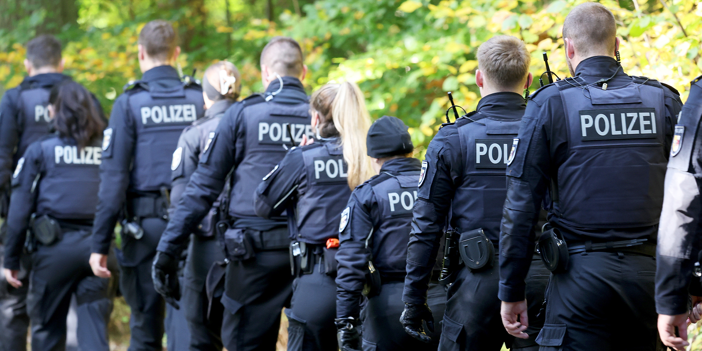 Polizei im Einsatz | Quelle: Getty Images