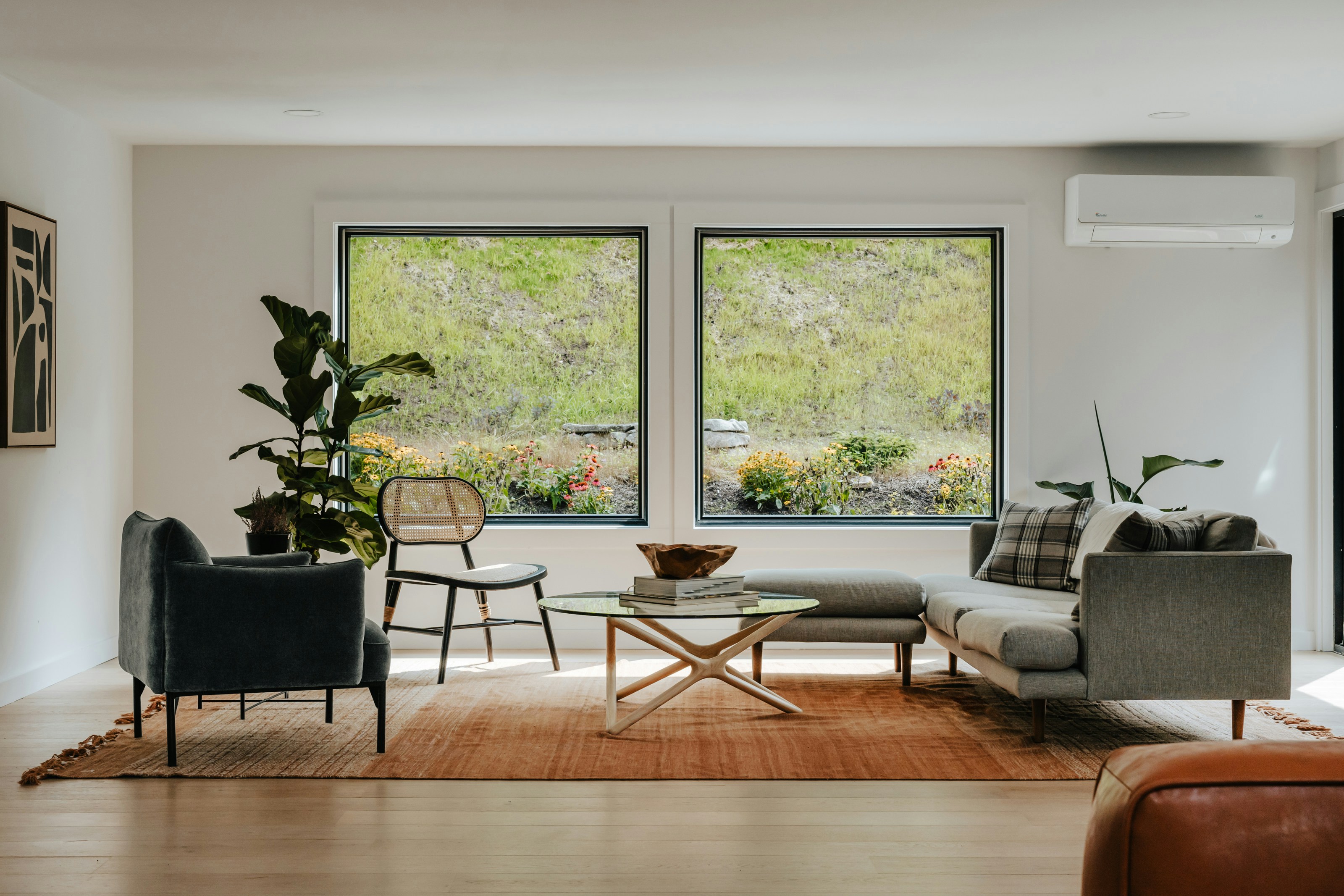 Ein minimalistisches Wohnzimmer | Quelle: Unsplash