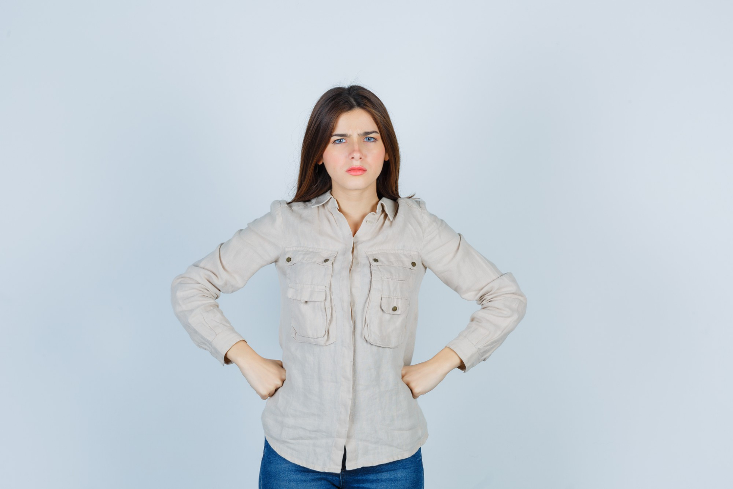 Eine verärgerte Frau | Quelle: Freepik