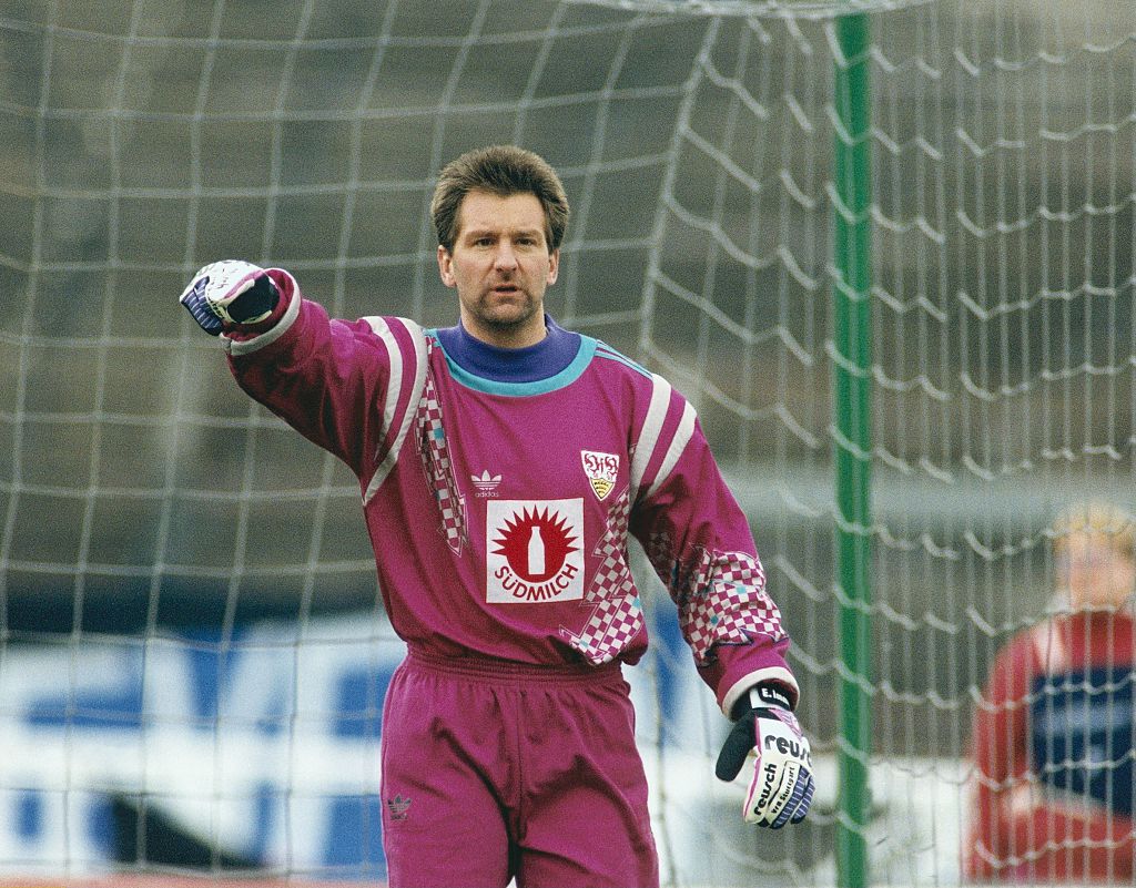 Goalkeeper Eike Immel from VfB Stuttgart, 1993 | Source: Getty Images
