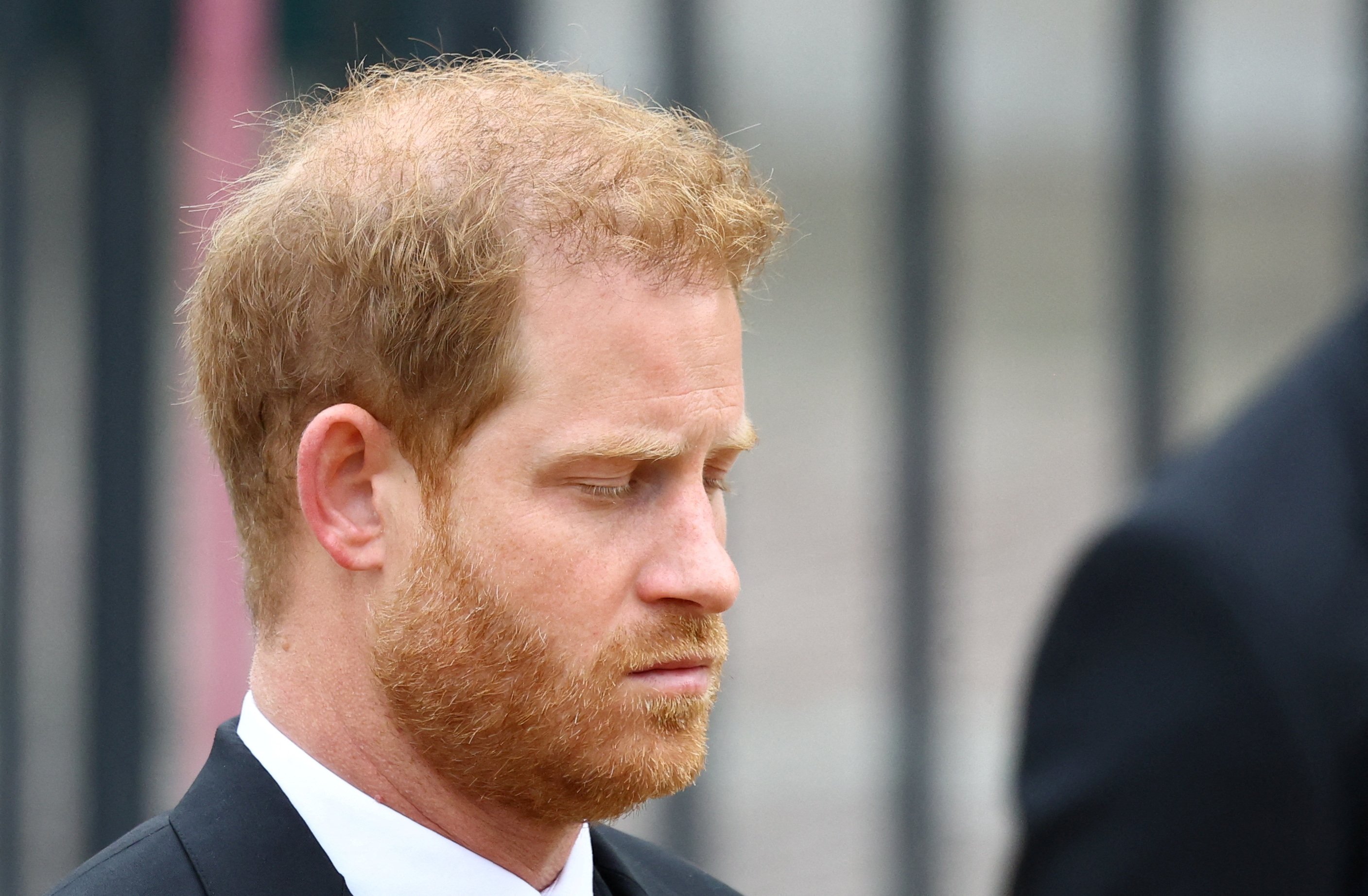 Prinz Harry vor der Westminster Abbey in London am 19. September 2022 | Quelle: Getty Images