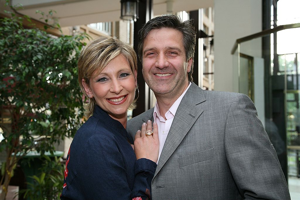 Claudia Jung, Ehemann Hans Singer, Tournee- und Album-Präsentation von S E M I N O R O S S I, Köln, Deutschland, 28.06.2006 | Quelle: Getty Images