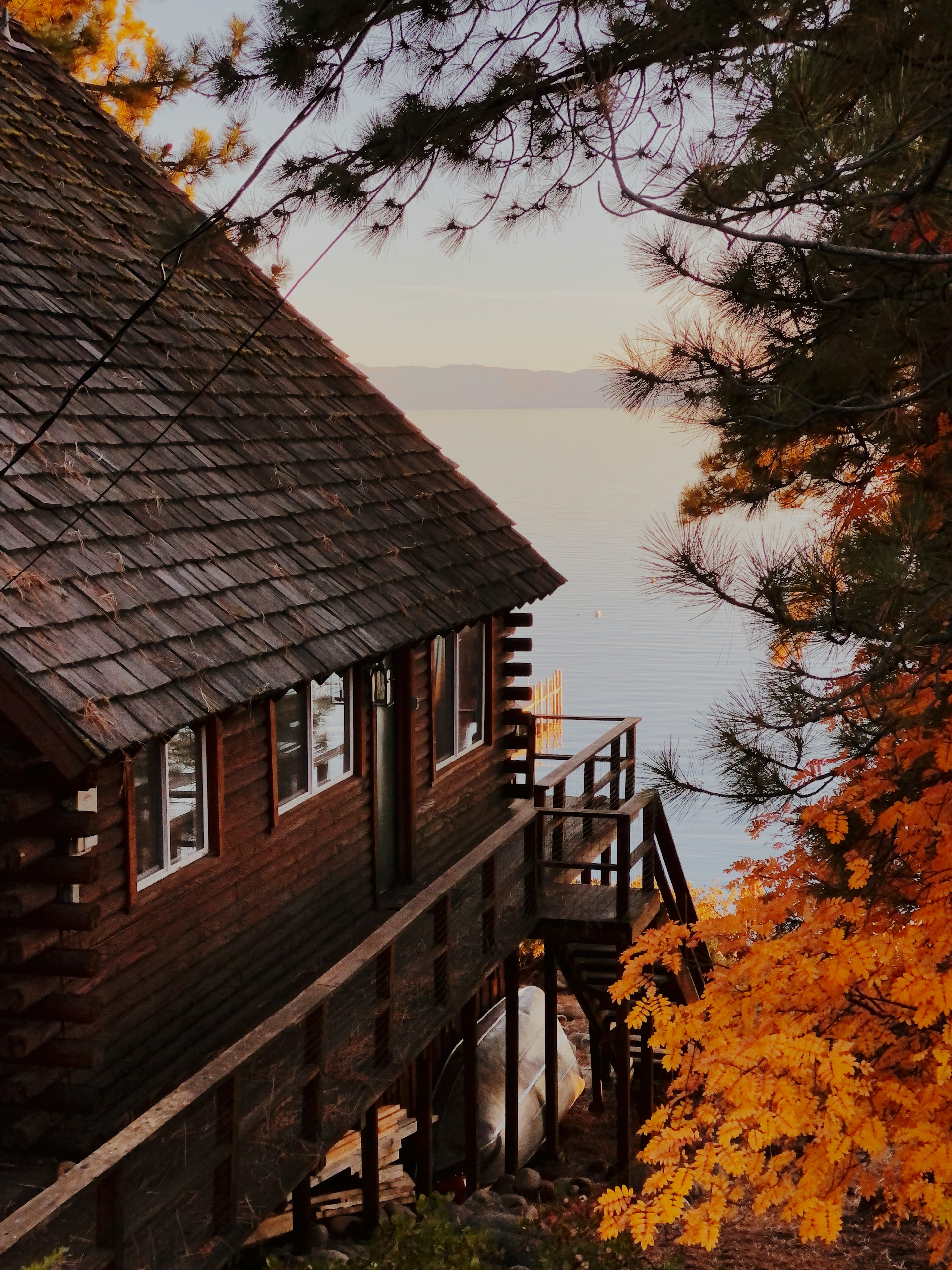 Ein Haus am See | Quelle: Unsplash